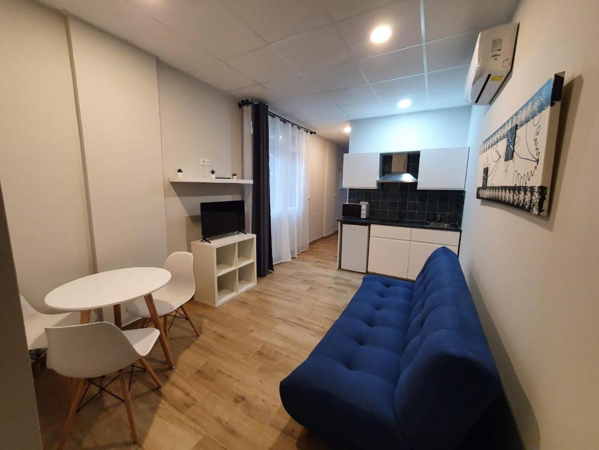 B75 Apartments Bilbao Esterno foto