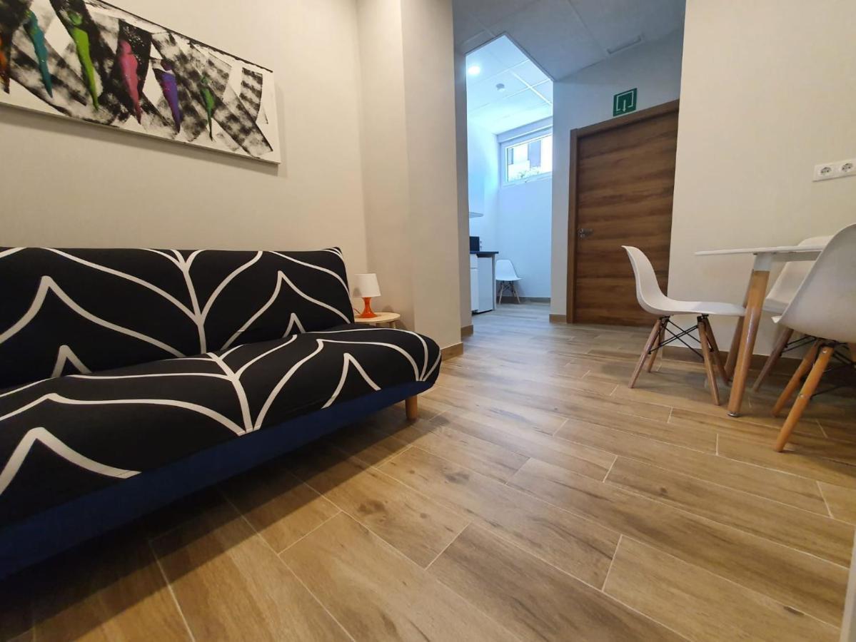 B75 Apartments Bilbao Esterno foto