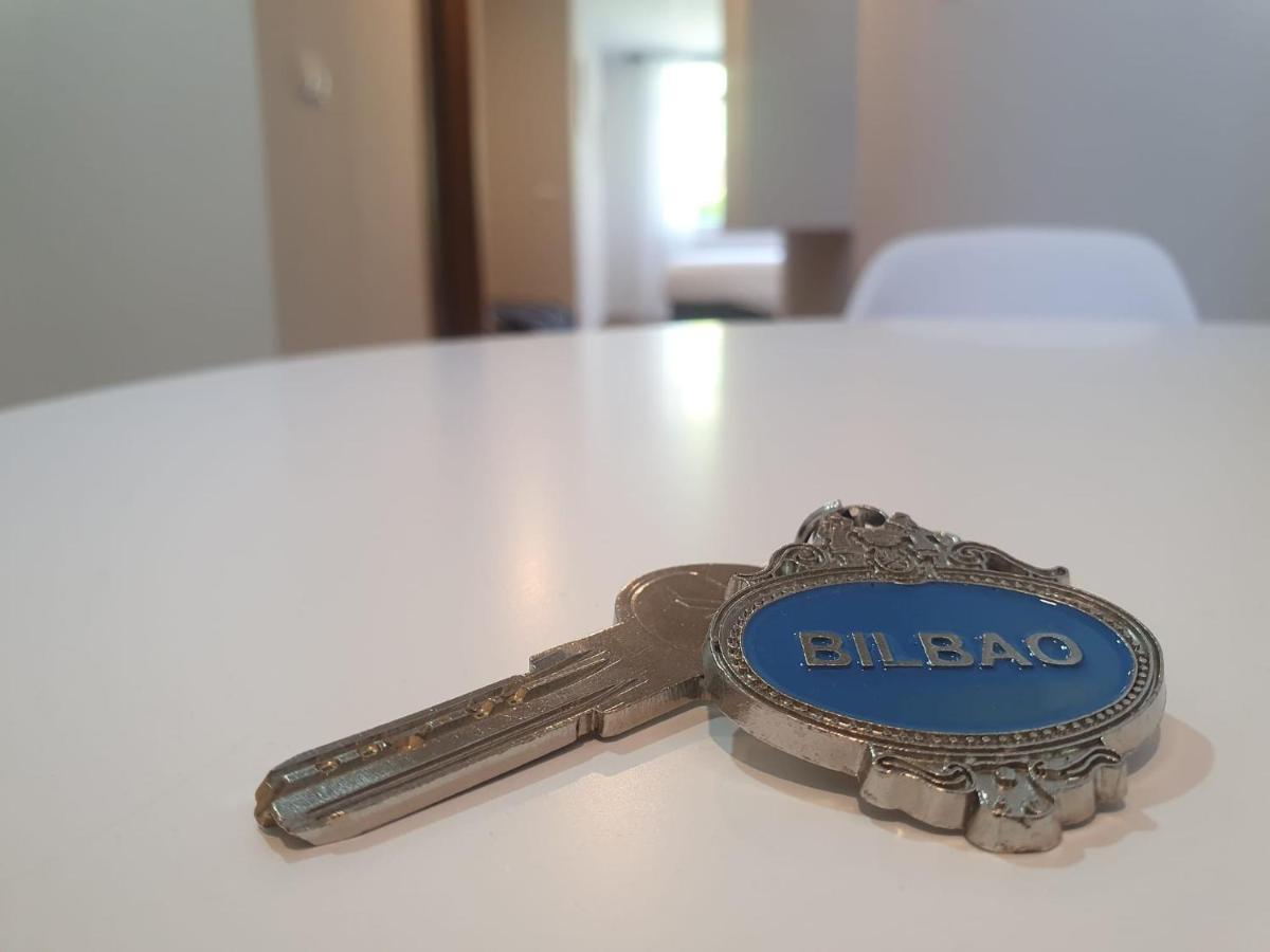 B75 Apartments Bilbao Esterno foto